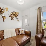 Cumbric - Cosy District Escape Tatil Evi *